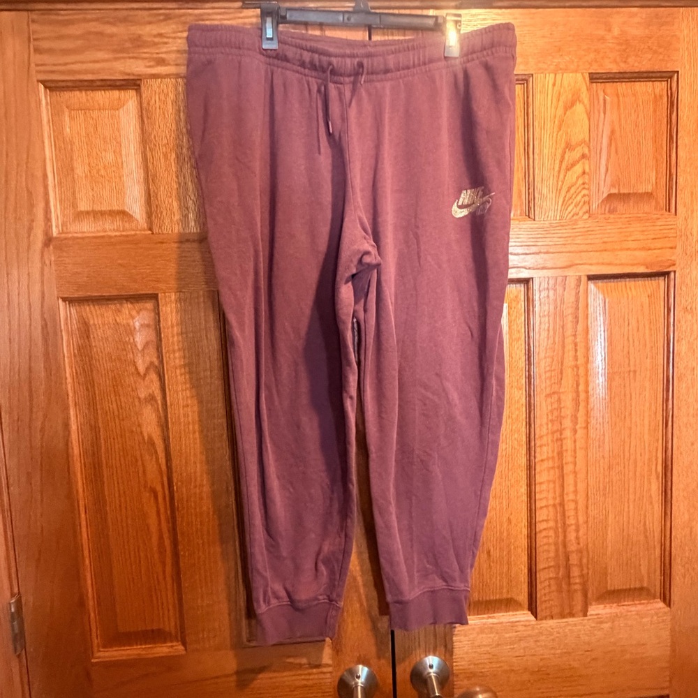 Nike Women’s Maroon Joggers